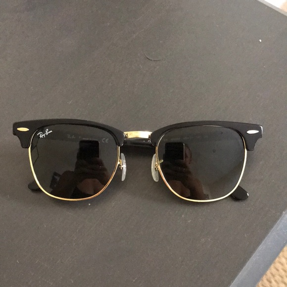 Ray-Ban Accessories - Raybans Classic clubmaster black